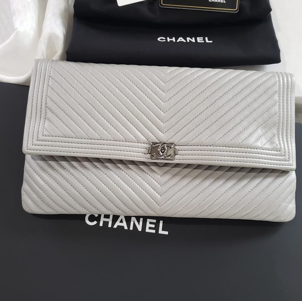 Authentic CHANEL clutch